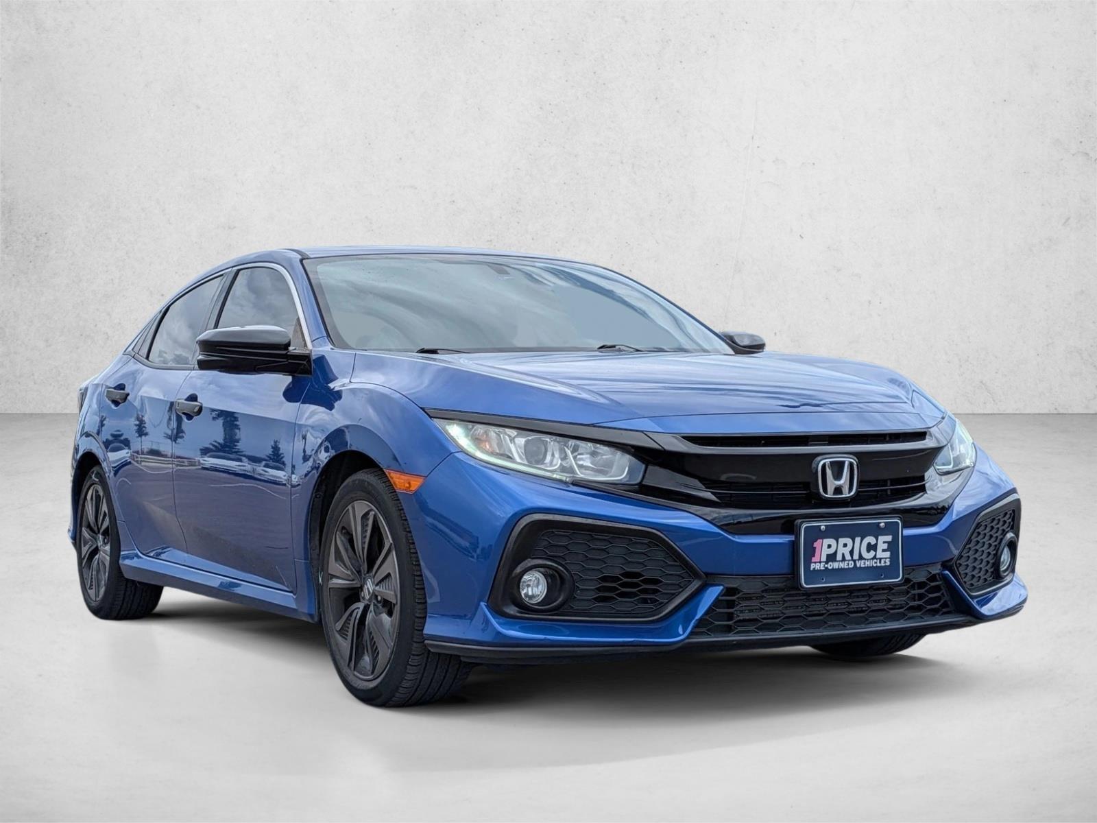2018 Honda Civic EX Hatchback photo 3