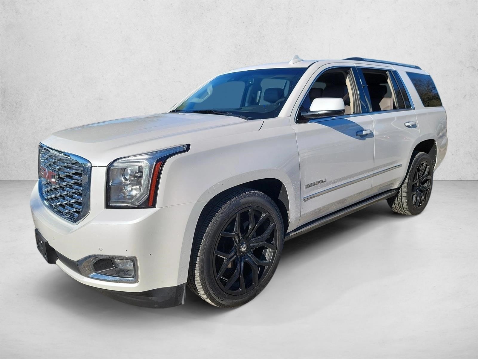 2018 GMC Yukon Denali's photo