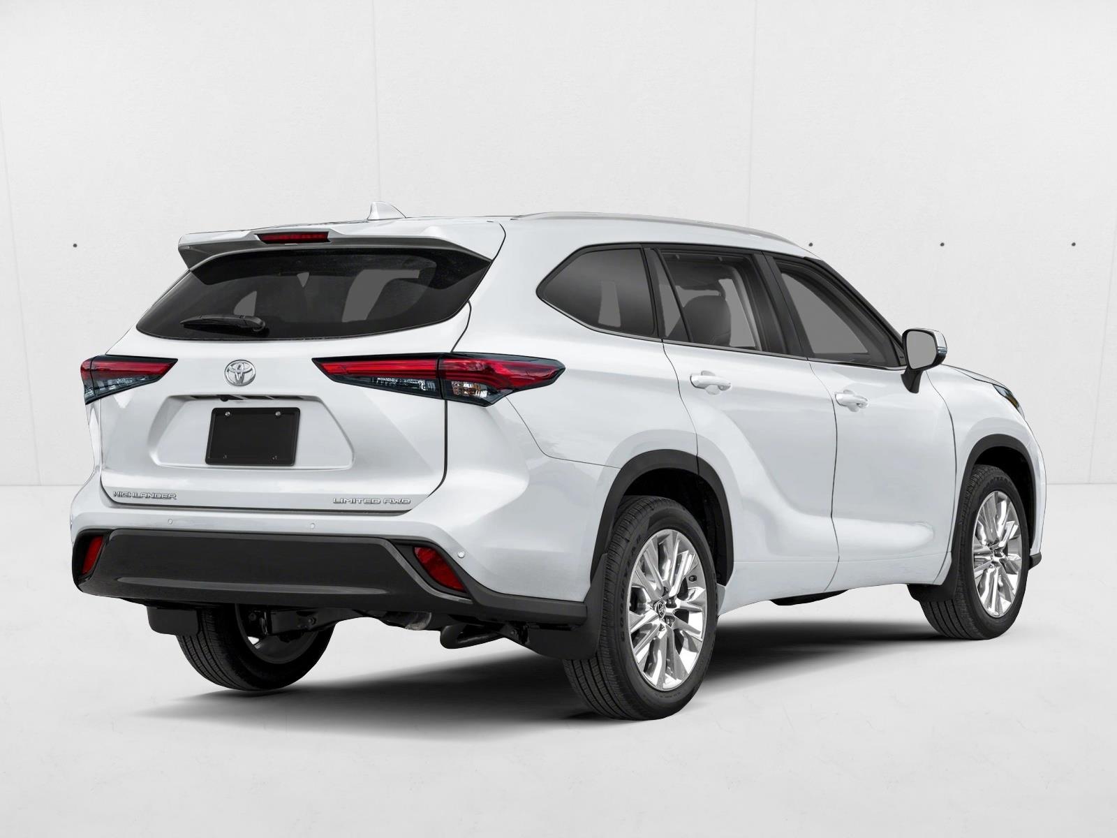 2026 Toyota Highlander Limited photo 2