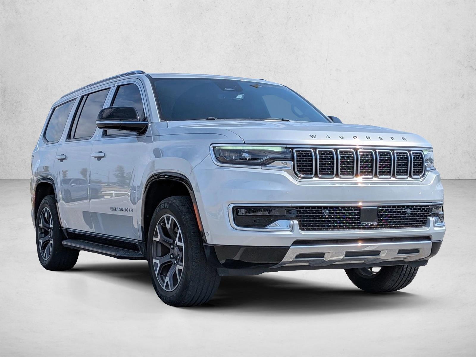 2023 Jeep Wagoneer Series III photo 3