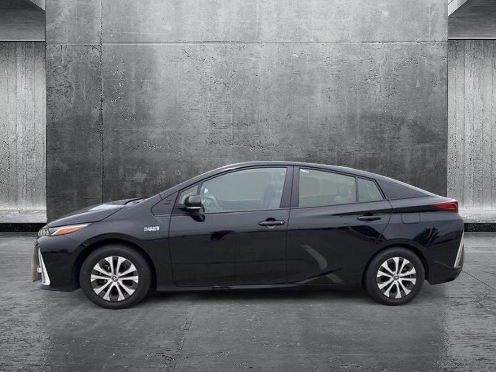 Certified 2022 Toyota Prius Prime Limited with VIN JTDKAMFP6N3198655 for sale in Austin, TX