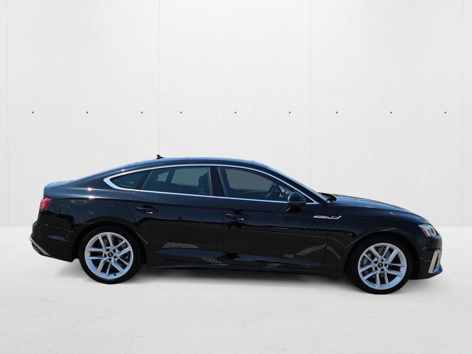 2023 Audi A5 S line Prestige 45 TFSI Quattro photo 4
