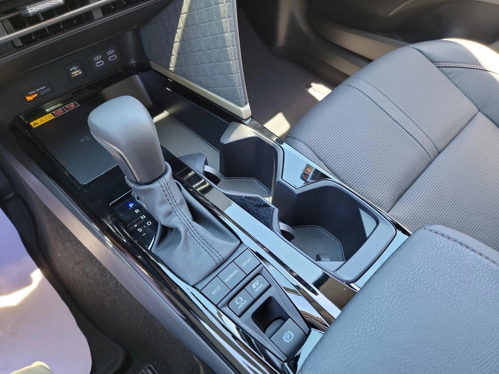 2026 Toyota Camry XLE - Photo 23