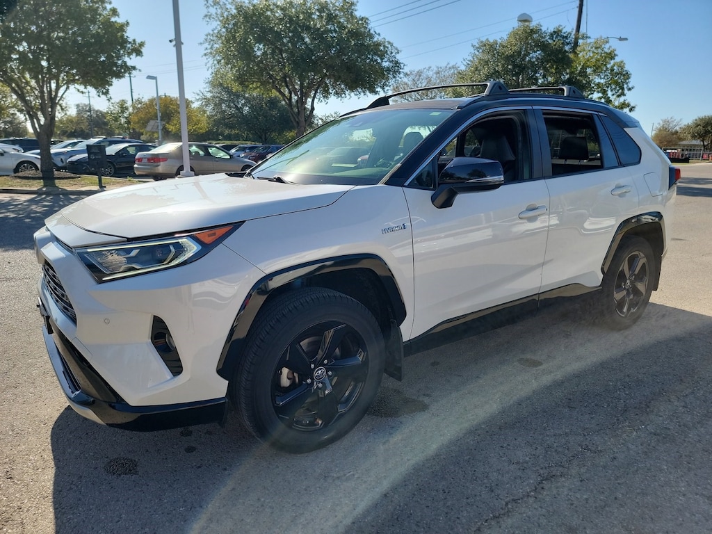 Used 2019 Toyota RAV4 Hybrid XSE SUV