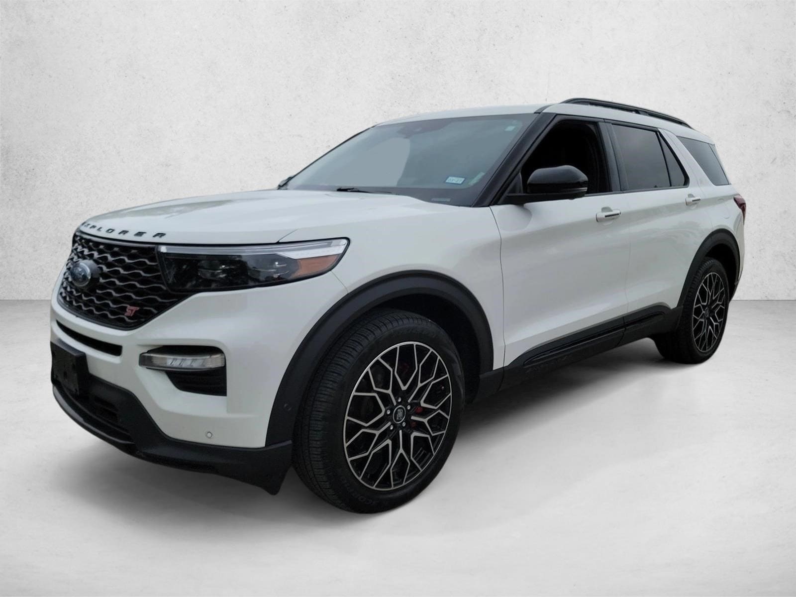 2023 Ford Explorer ST 4WD's photo
