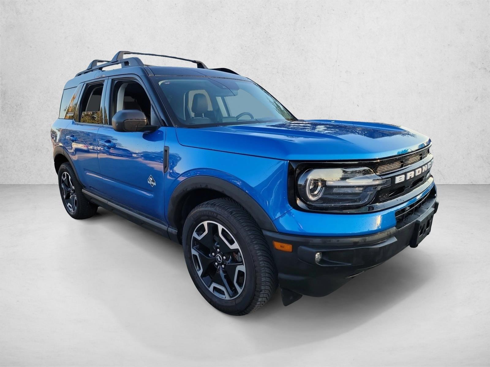 2022 Ford Bronco Sport Outer Banks photo 3