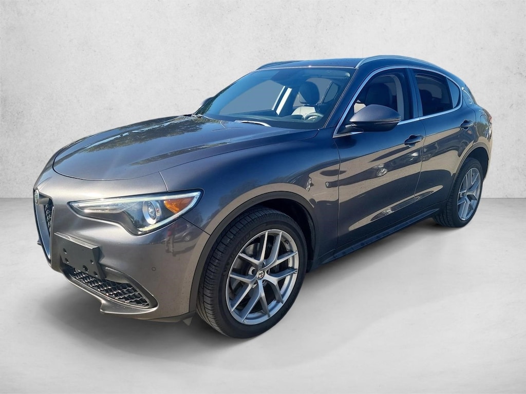 Used 2018 Alfa Romeo Stelvio SUV