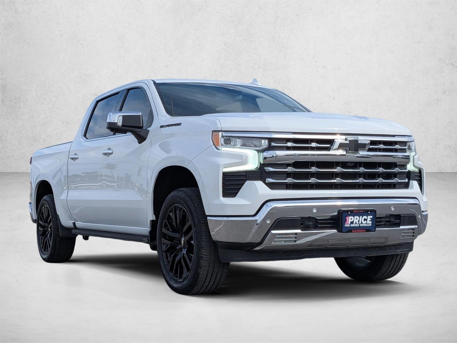2023 Chevrolet Silverado 1500 LTZ photo 3