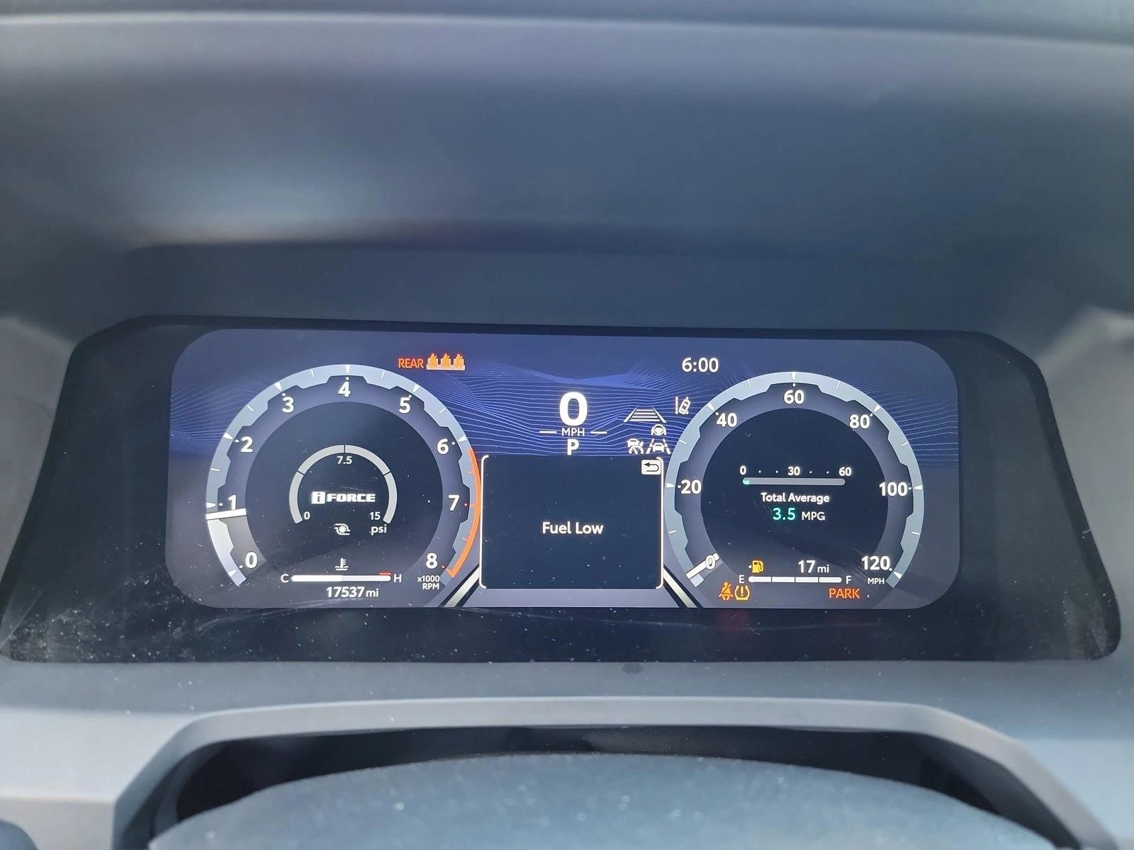 2024 Toyota Tacoma Limited - Photo 16
