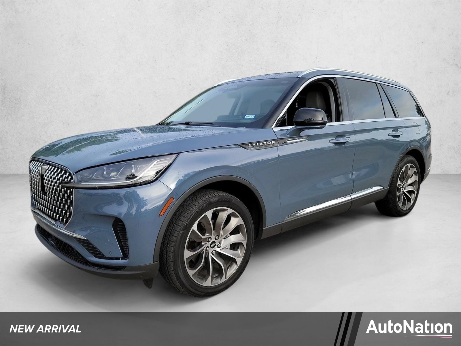 2025 Lincoln Aviator Reserve AWD's photo