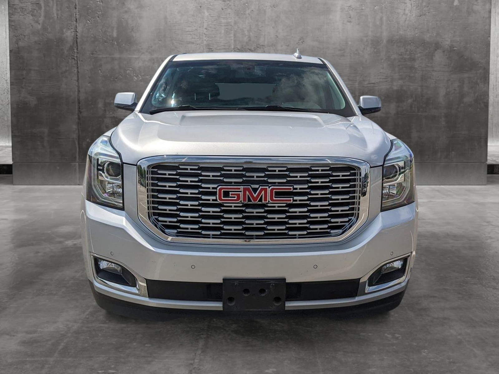 Used 2019 GMC Yukon SLE with VIN 1GKS1AKC2KR374986 for sale in Austin, TX