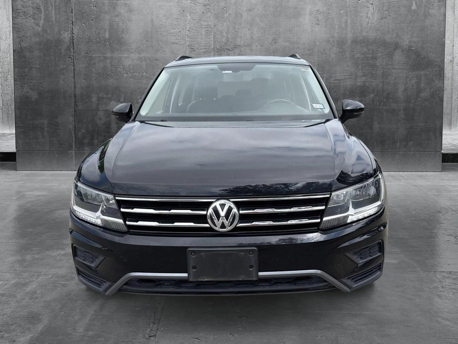 Used 2018 Volkswagen Tiguan SE with VIN 3VV3B7AX2JM075164 for sale in Austin, TX