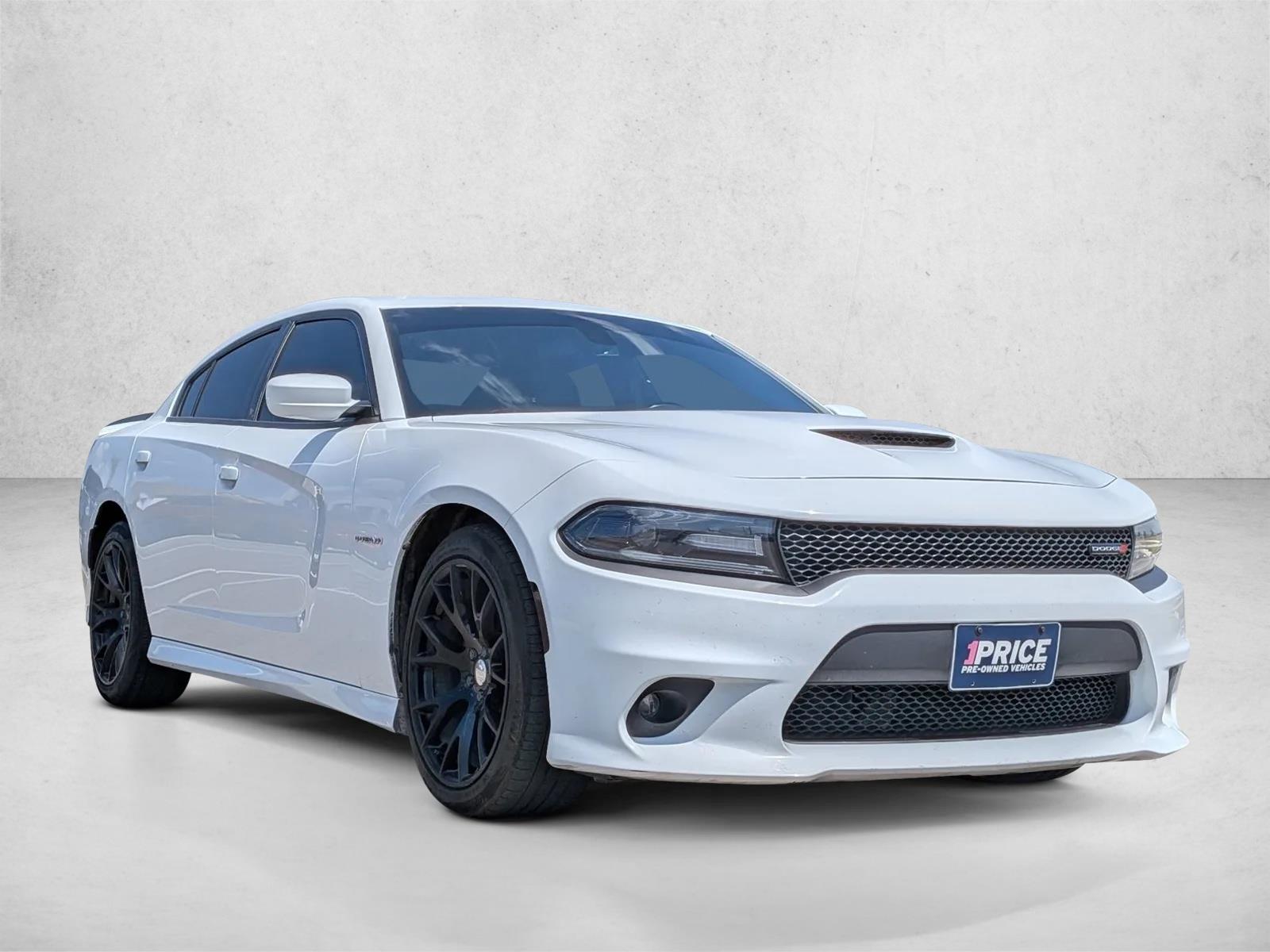 2021 Dodge Charger R/T photo 3