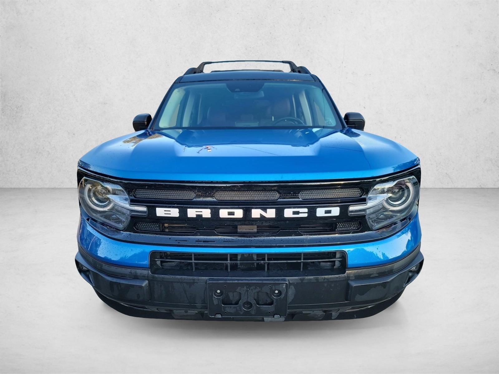 2022 Ford Bronco Sport Outer Banks photo 2