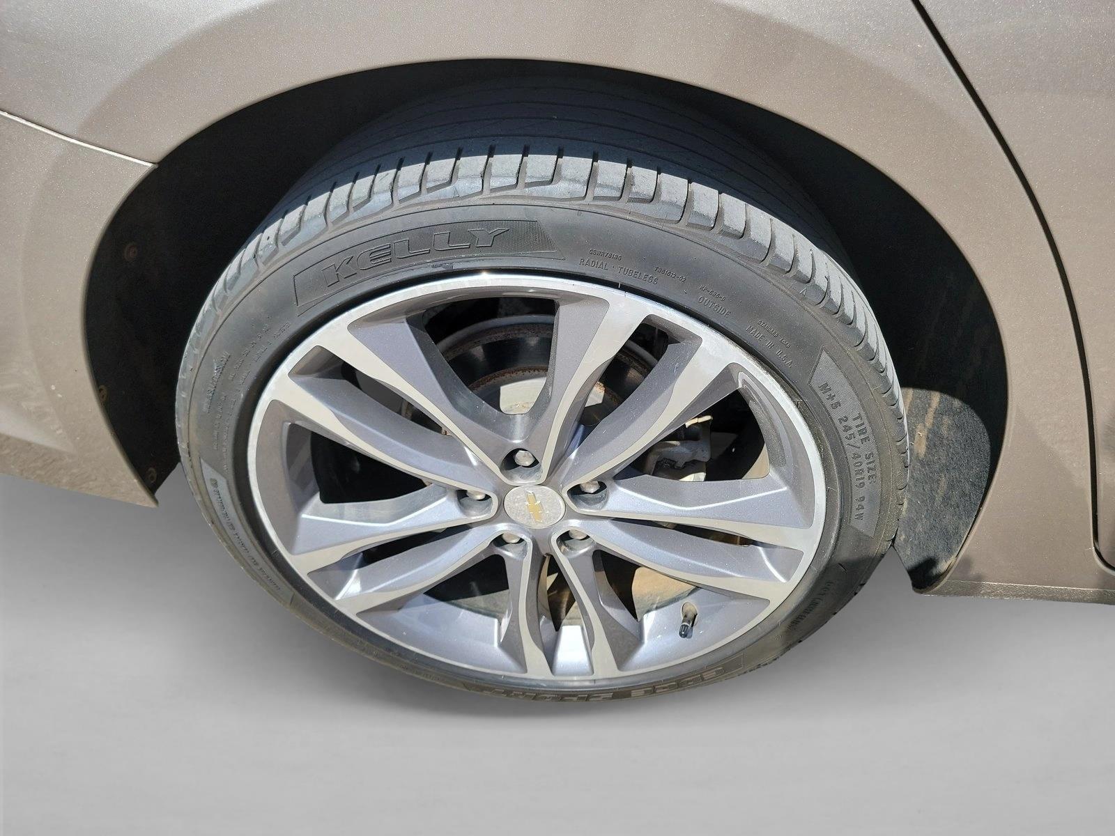 2023 Chevrolet Malibu 1LT - Photo 11