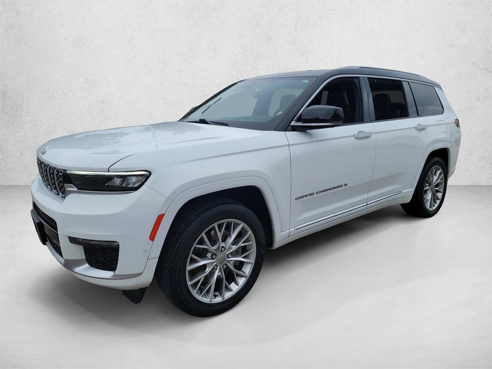 2023 Jeep Grand Cherokee L Summit's photo