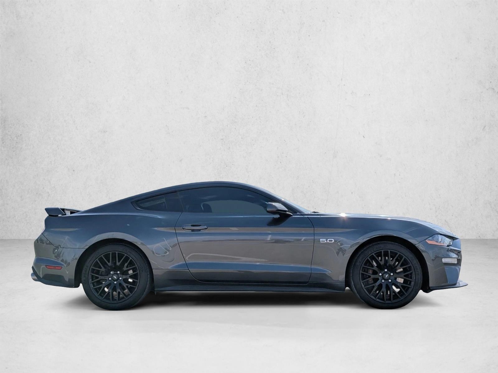 2019 Ford Mustang GT photo 4