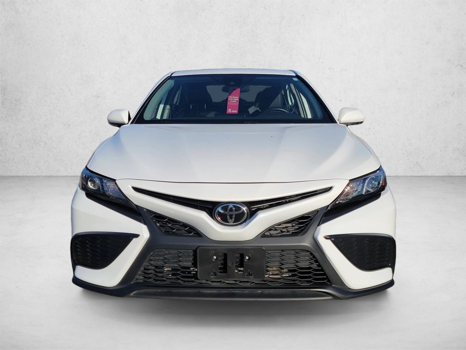 2024 Toyota Camry SE photo 2