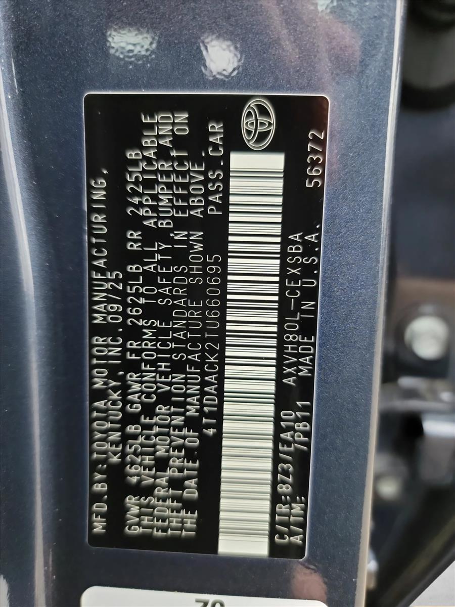 2026 Toyota Camry SE - Photo 24