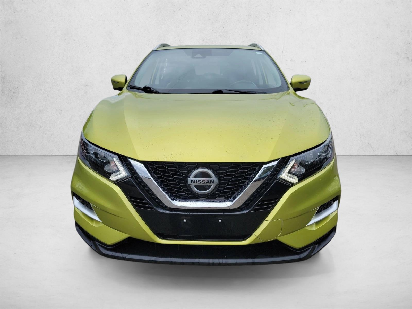 2020 Nissan Rogue Sport SL photo 2
