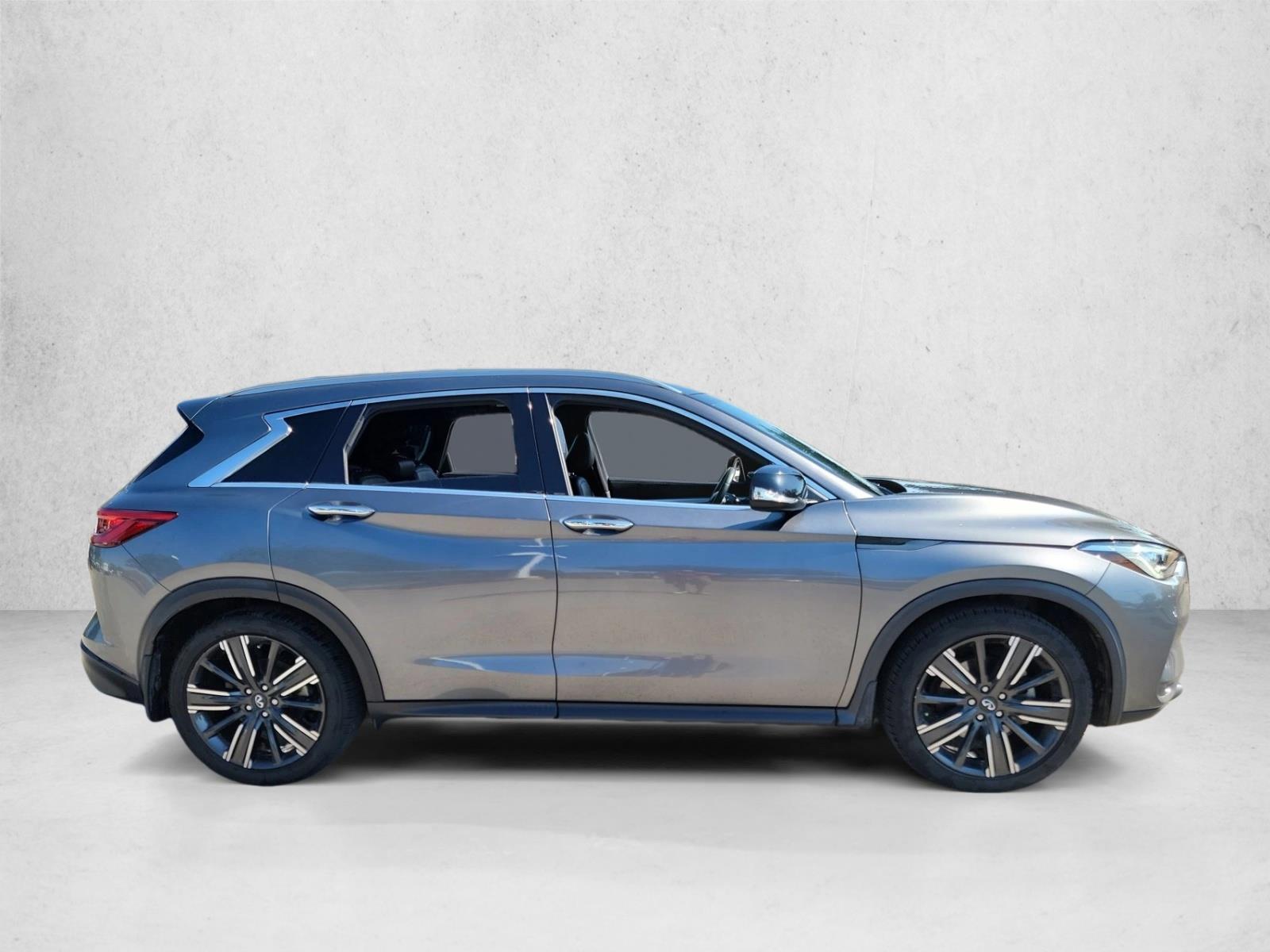 2021 Infiniti QX50 Luxe photo 4