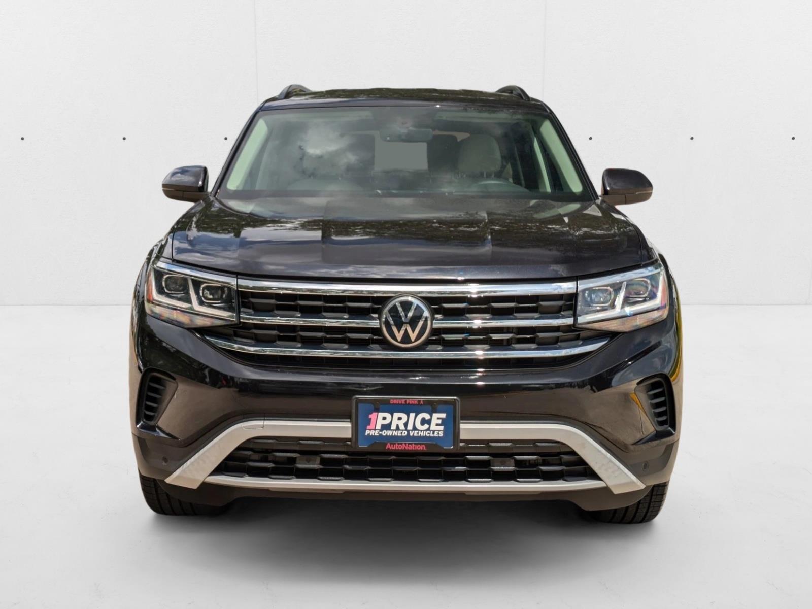 2022 Volkswagen Atlas SE Technology photo 2