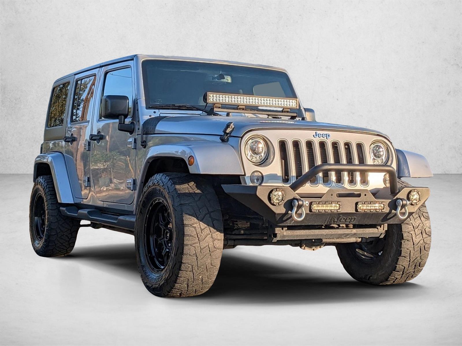 2018 Jeep Wrangler Unlimited Sahara photo 3