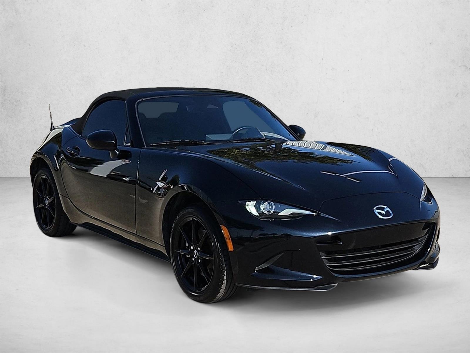 2024 Mazda MX-5 Miata Miata Sport photo 3