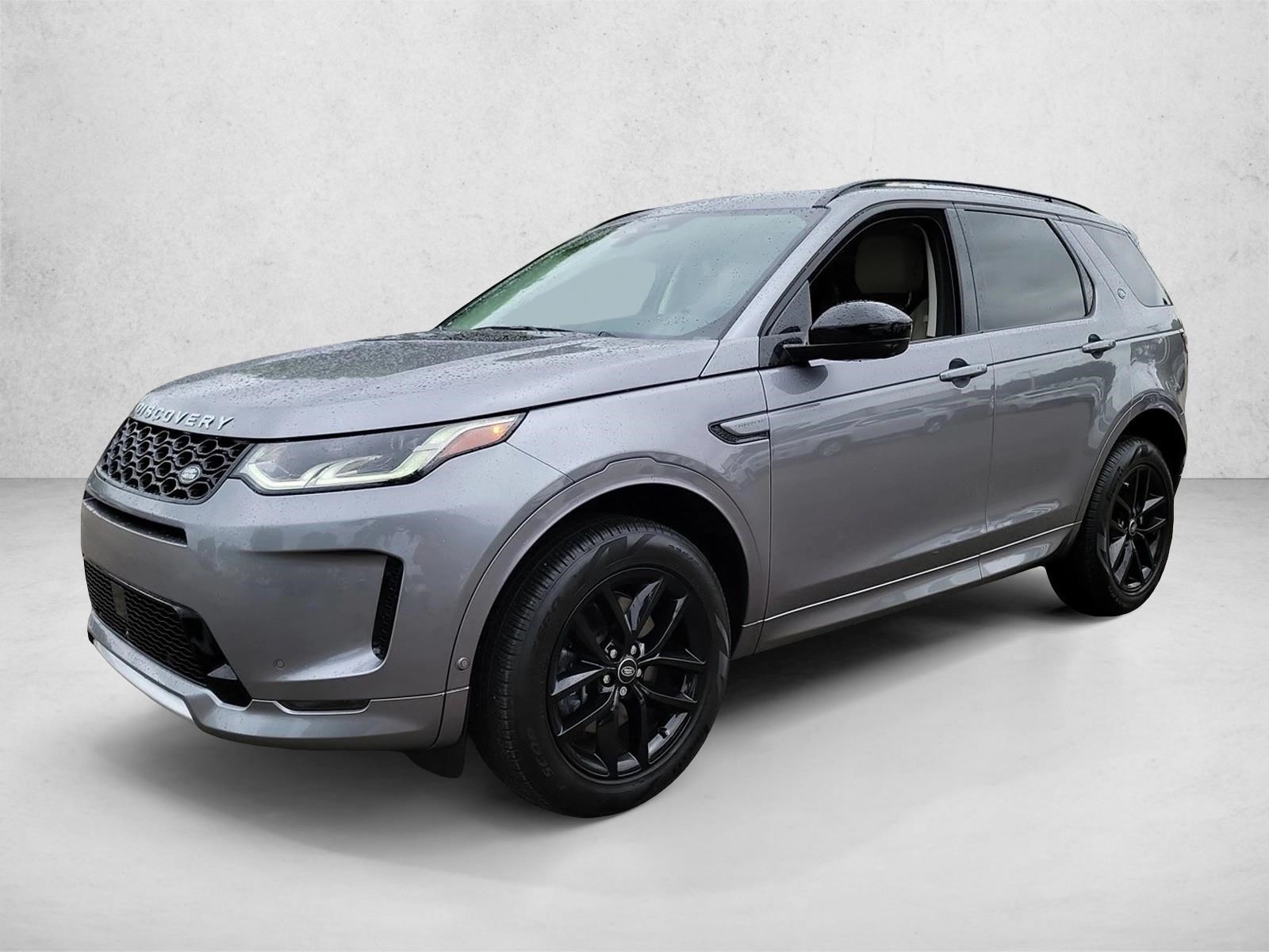 2025 Land Rover Discovery Sport 2.0 S's photo