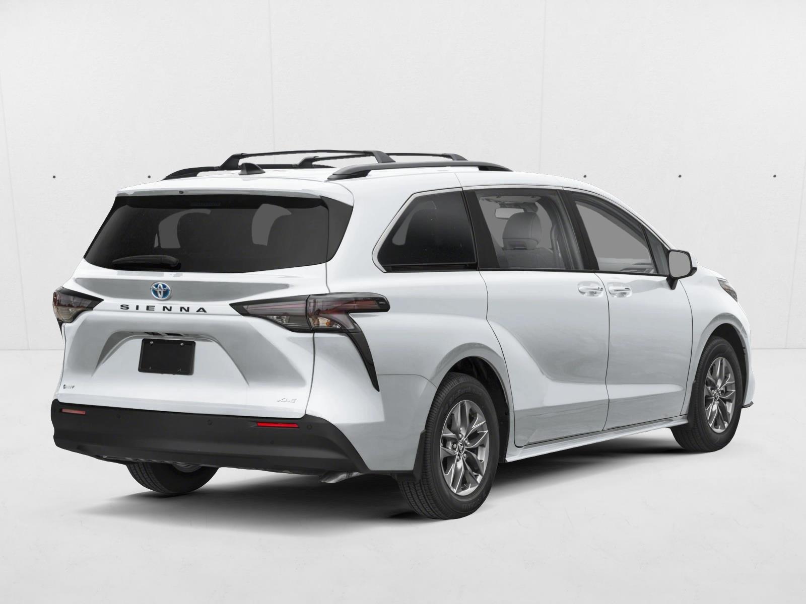 2026 Toyota Sienna XLE 8 PASSENGER, photo 2