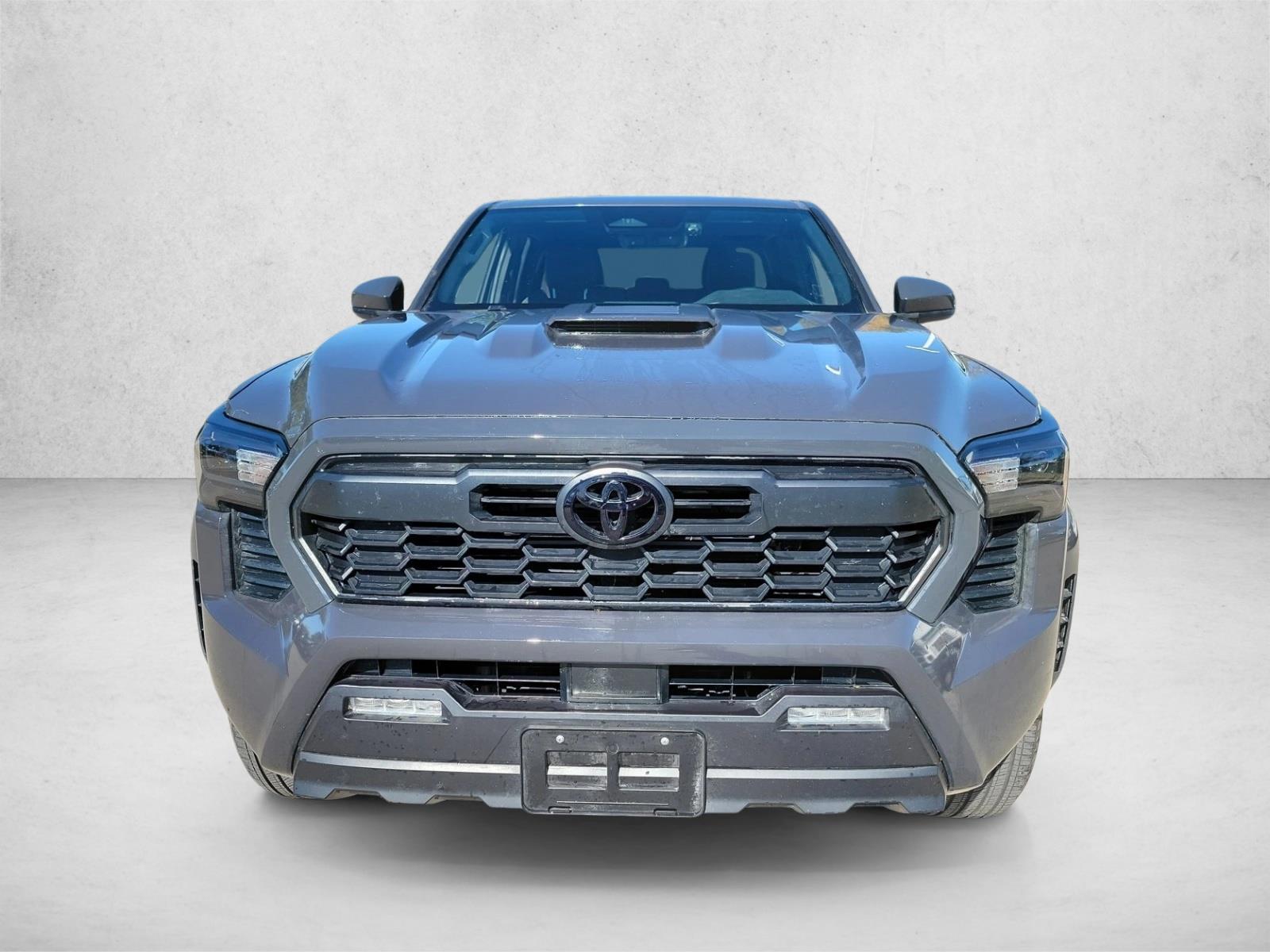 2024 Toyota Tacoma TRD Sport photo 2