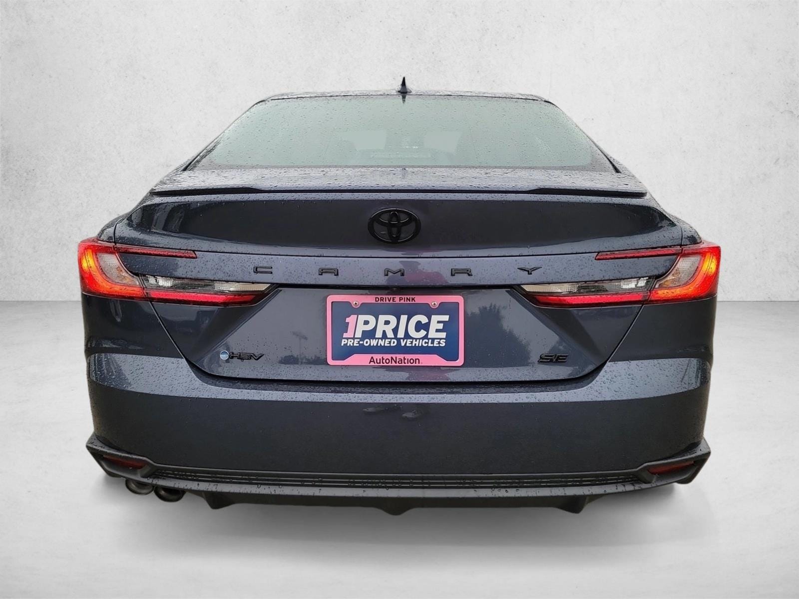 2026 Toyota Camry SE - Photo 6