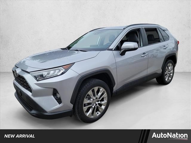 2021 Toyota RAV4 XLE Premium's photo
