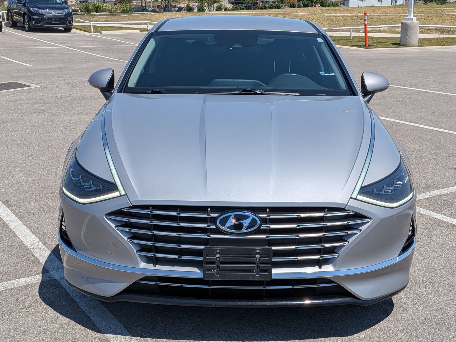2023 Hyundai Sonata Hybrid SEL photo 2
