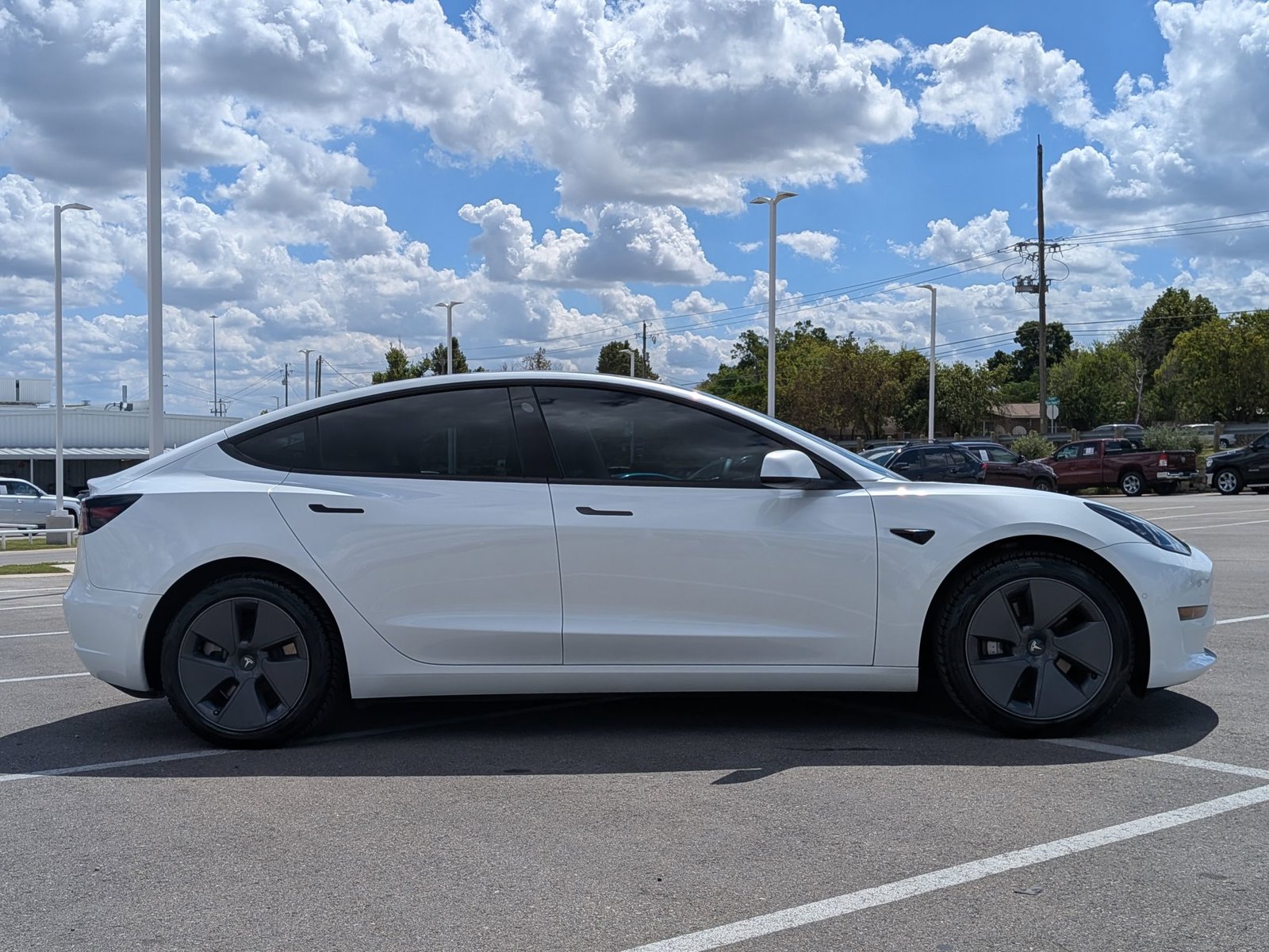 2022 Tesla Model 3 Long Range photo 4
