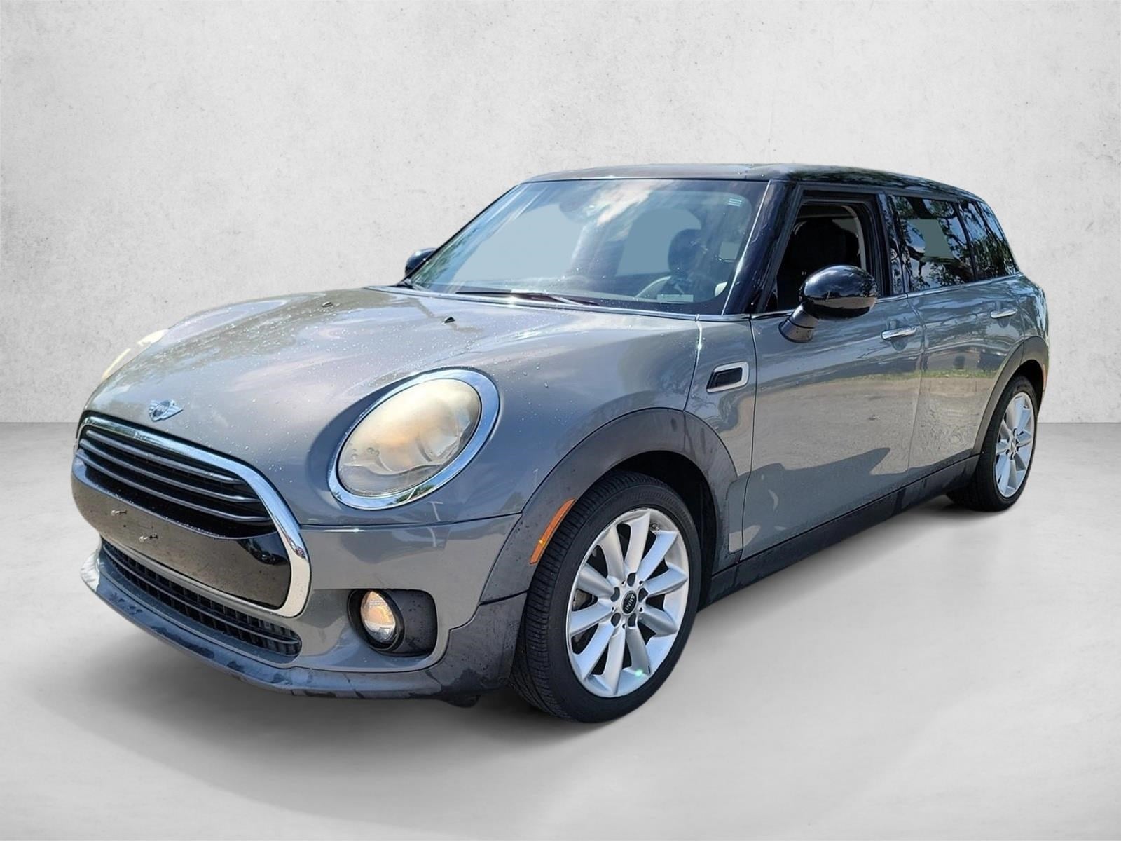 2016 MINI Clubman Cooper's photo