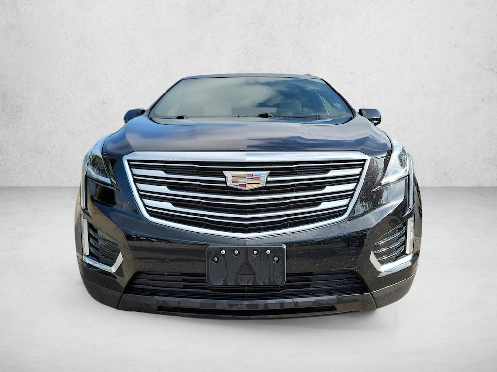 Used 2017 CADILLAC XT5 Luxury SUV