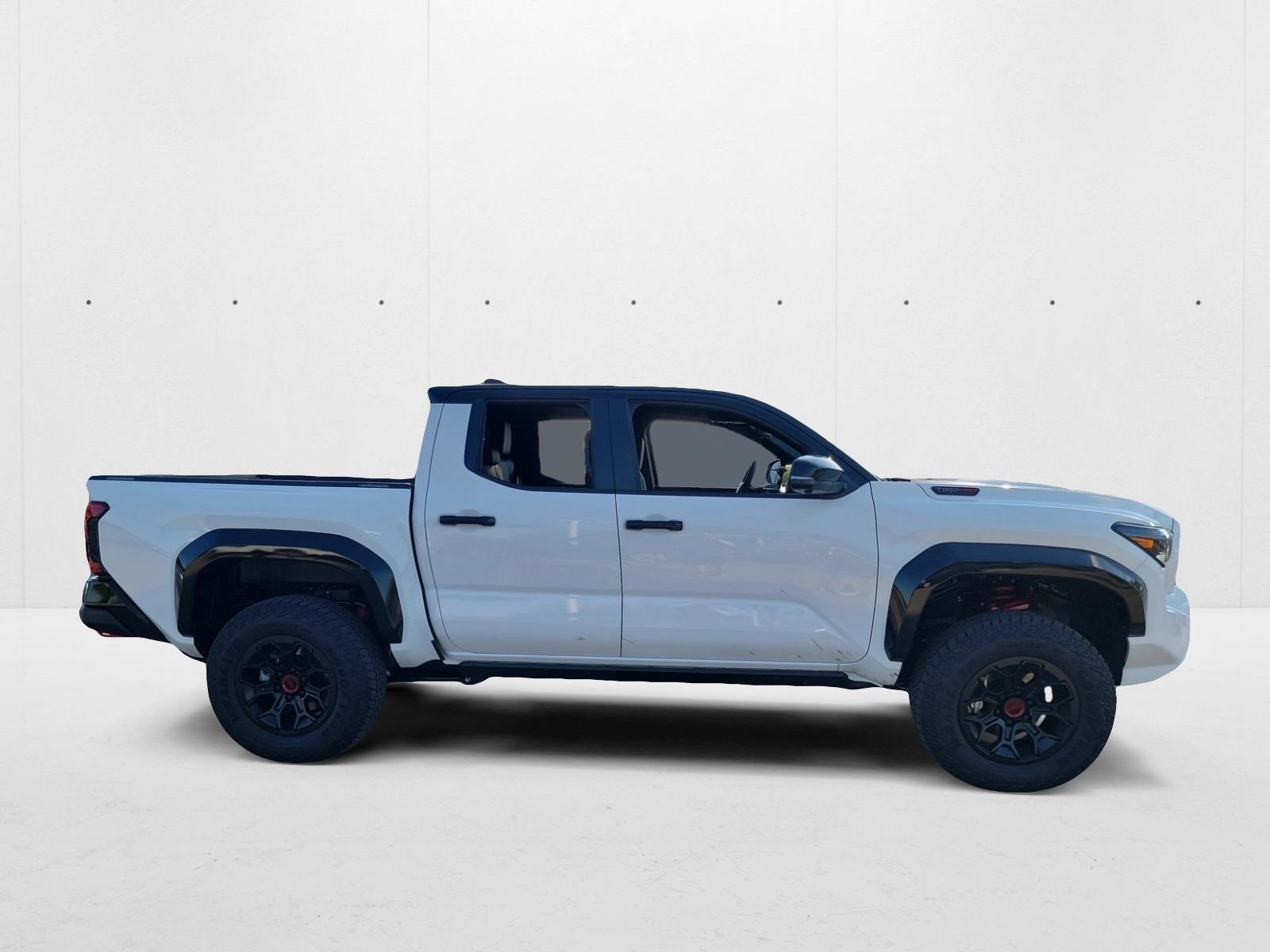 2025 Toyota Tacoma TRD Pro photo 4