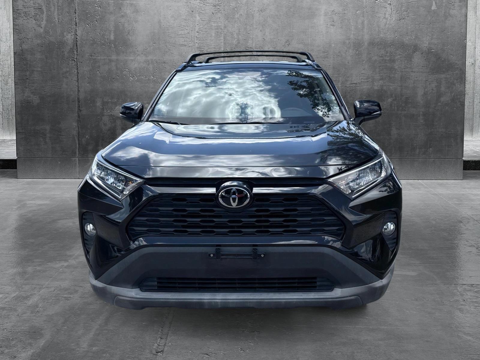 Used 2021 Toyota RAV4 XLE with VIN 2T3W1RFV1MC128104 for sale in Austin, TX