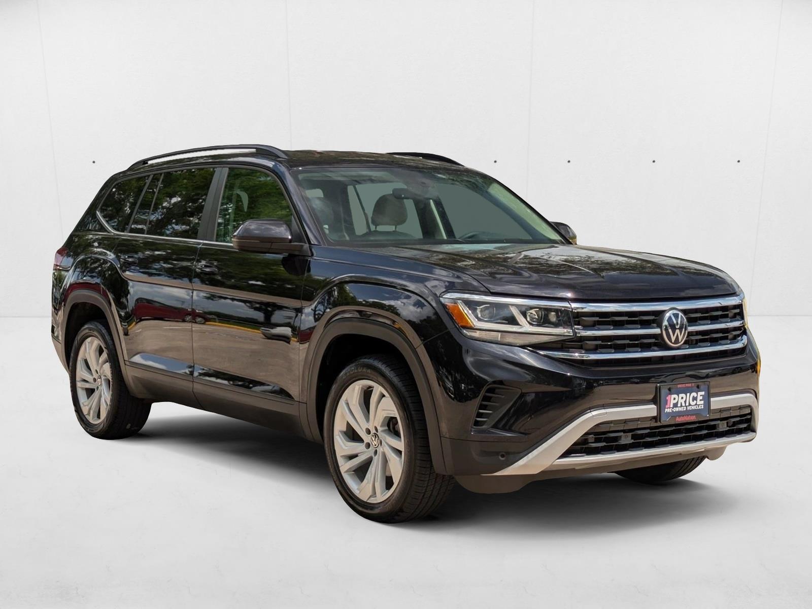 2022 Volkswagen Atlas SE Technology photo 3