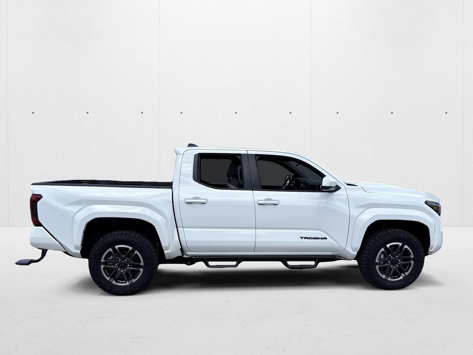 2025 Toyota Tacoma TRD Sport photo 4