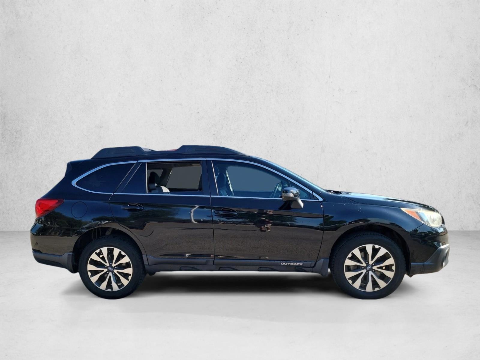 2016 Subaru Outback 2.5i Limited photo 4