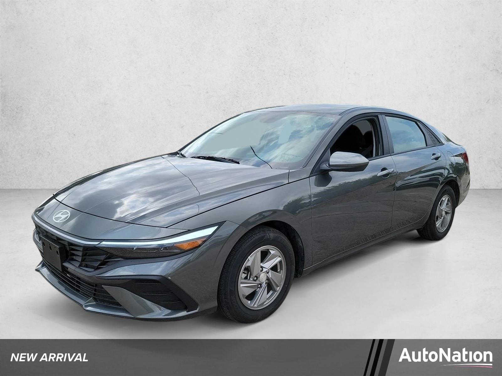 Pre-Owned 2026 Hyundai Elantra SE Front Wheel Drive