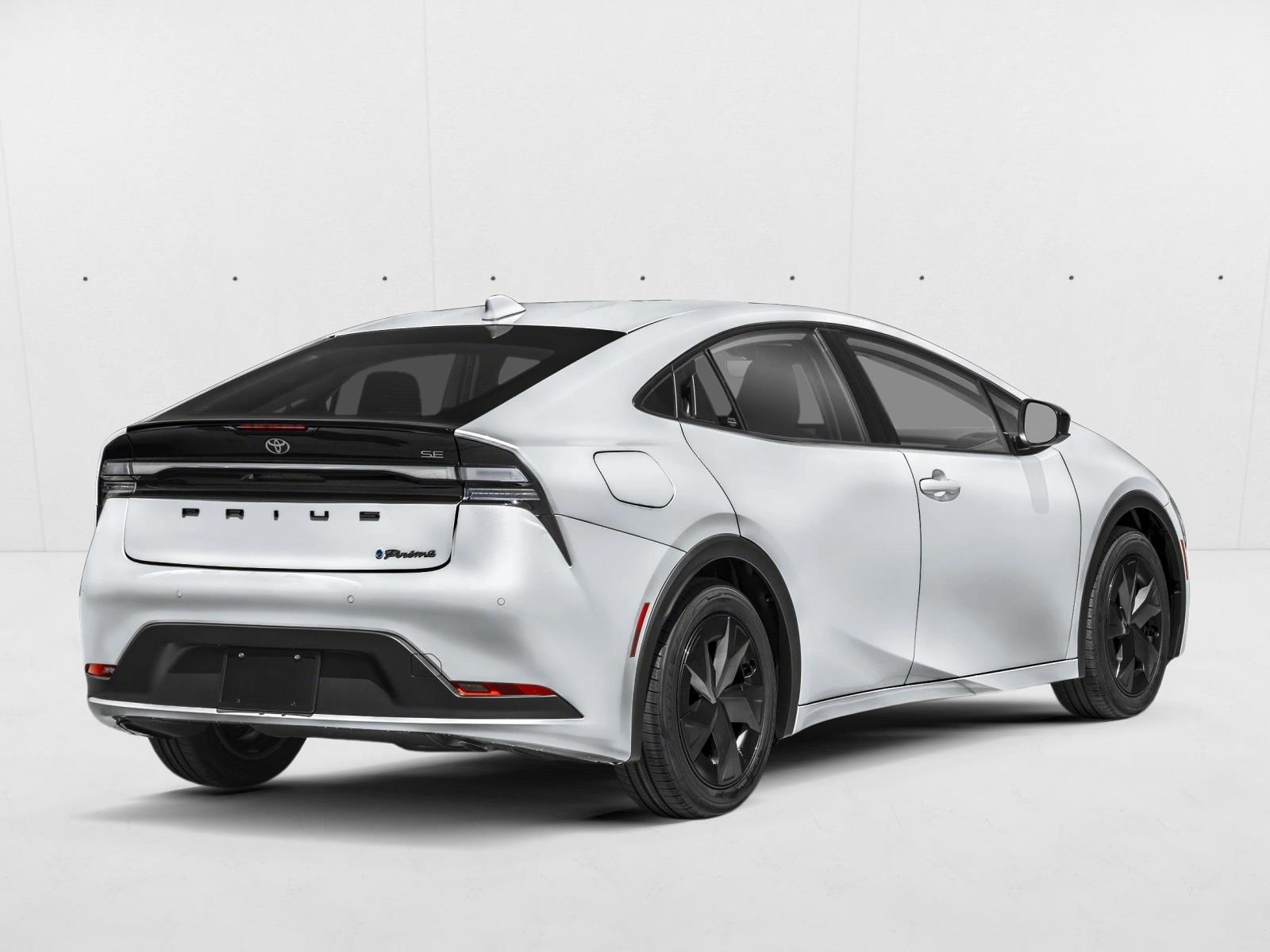 2026 Toyota Prius SE Plug-in Hybrid photo 2