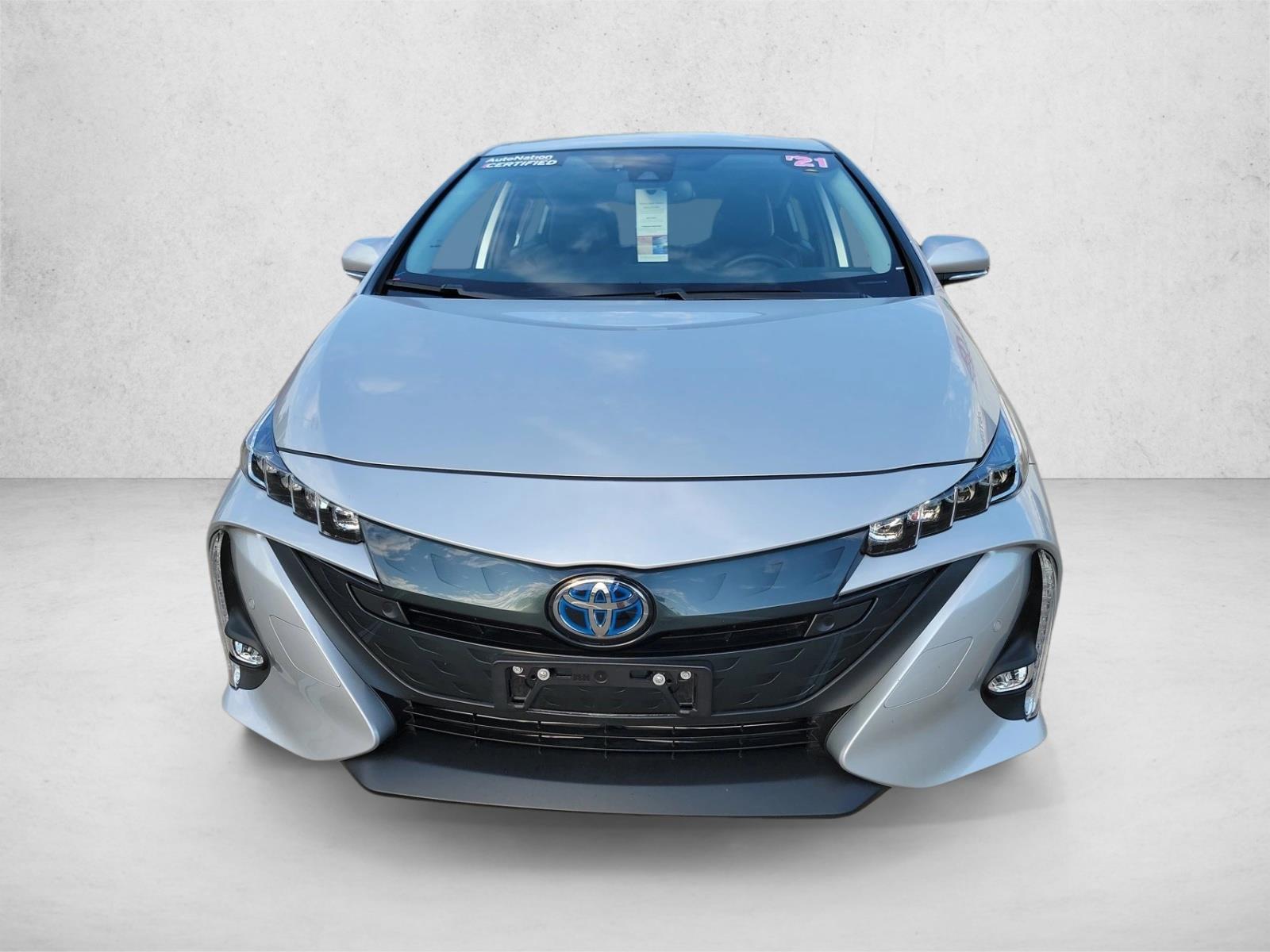 2021 Toyota Prius Prime Limited photo 2