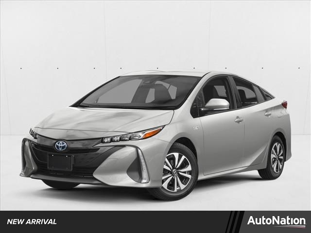 2017 Toyota Prius Prime Plus's photo