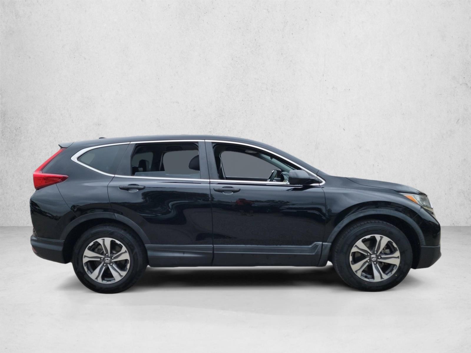 2018 Honda CR-V LX photo 4