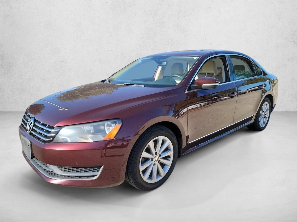 Used 2013 Volkswagen Passat 2.5L SEL Sedan
