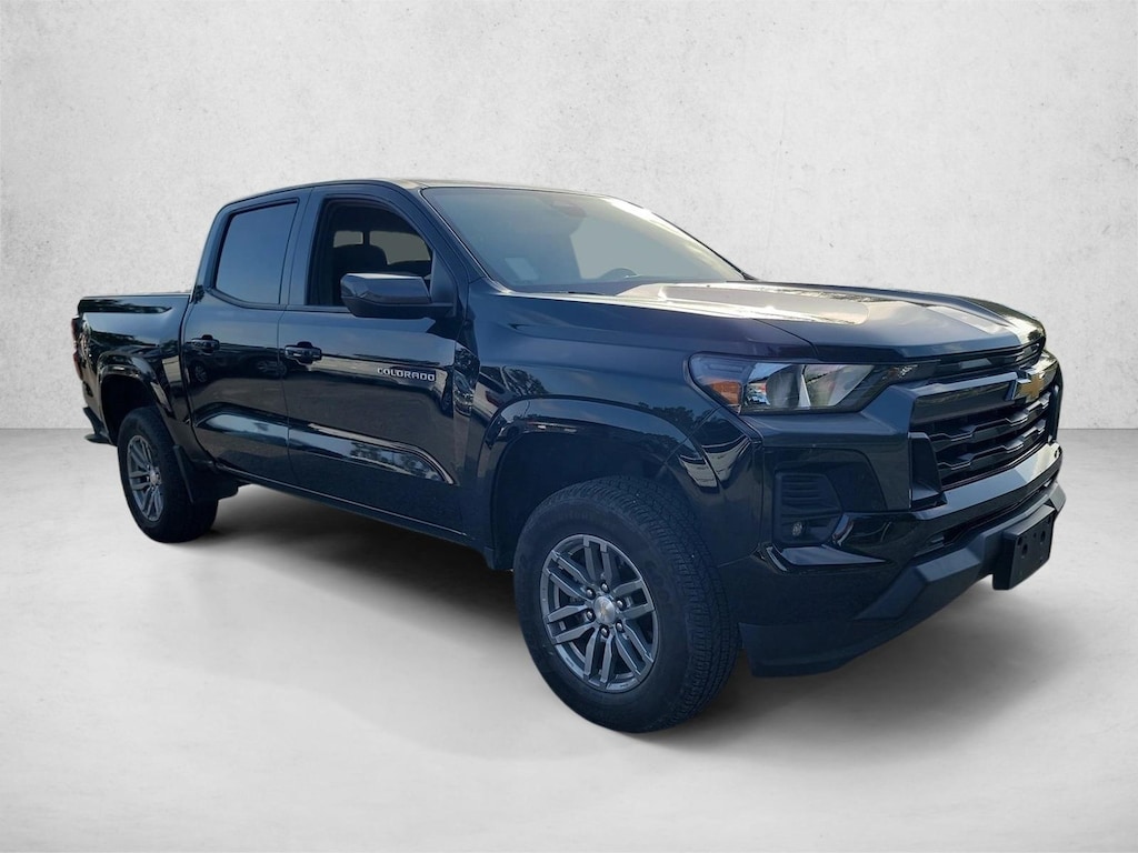 Used 2024 Chevrolet Colorado LT Truck Crew Cab