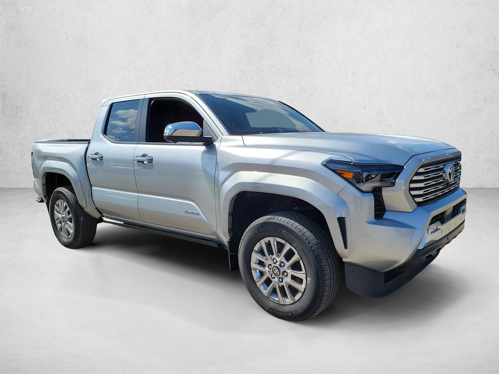 2024 Toyota Tacoma Limited - Photo 3